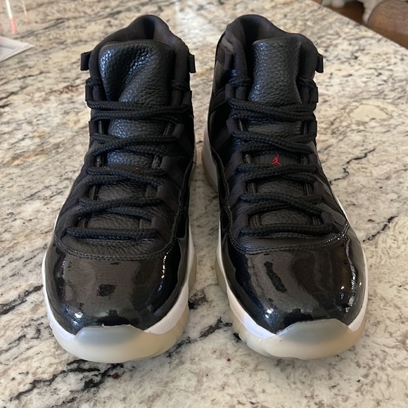 Air Jordan 11 Retro 72-10s - Picture 4 of 9